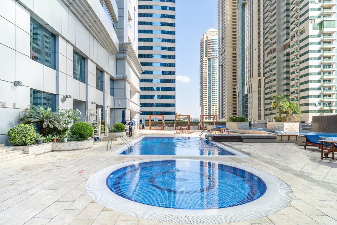 Veer Apartments - 82Nd Floor Princess Tower - Palm View Dubai Exteriör bild
